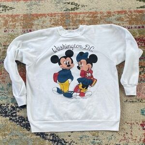 Vintage Mickey Mouse and Minnie Mouse Washington DC Cartoon 1980s Sweatshirt